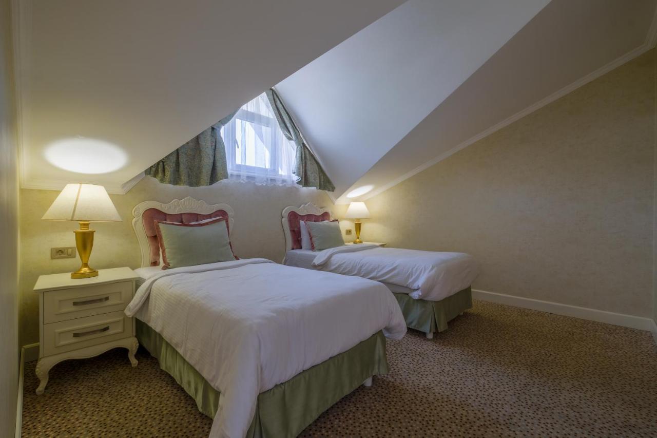 Grand Gocek Hotel ภายนอก รูปภาพ
